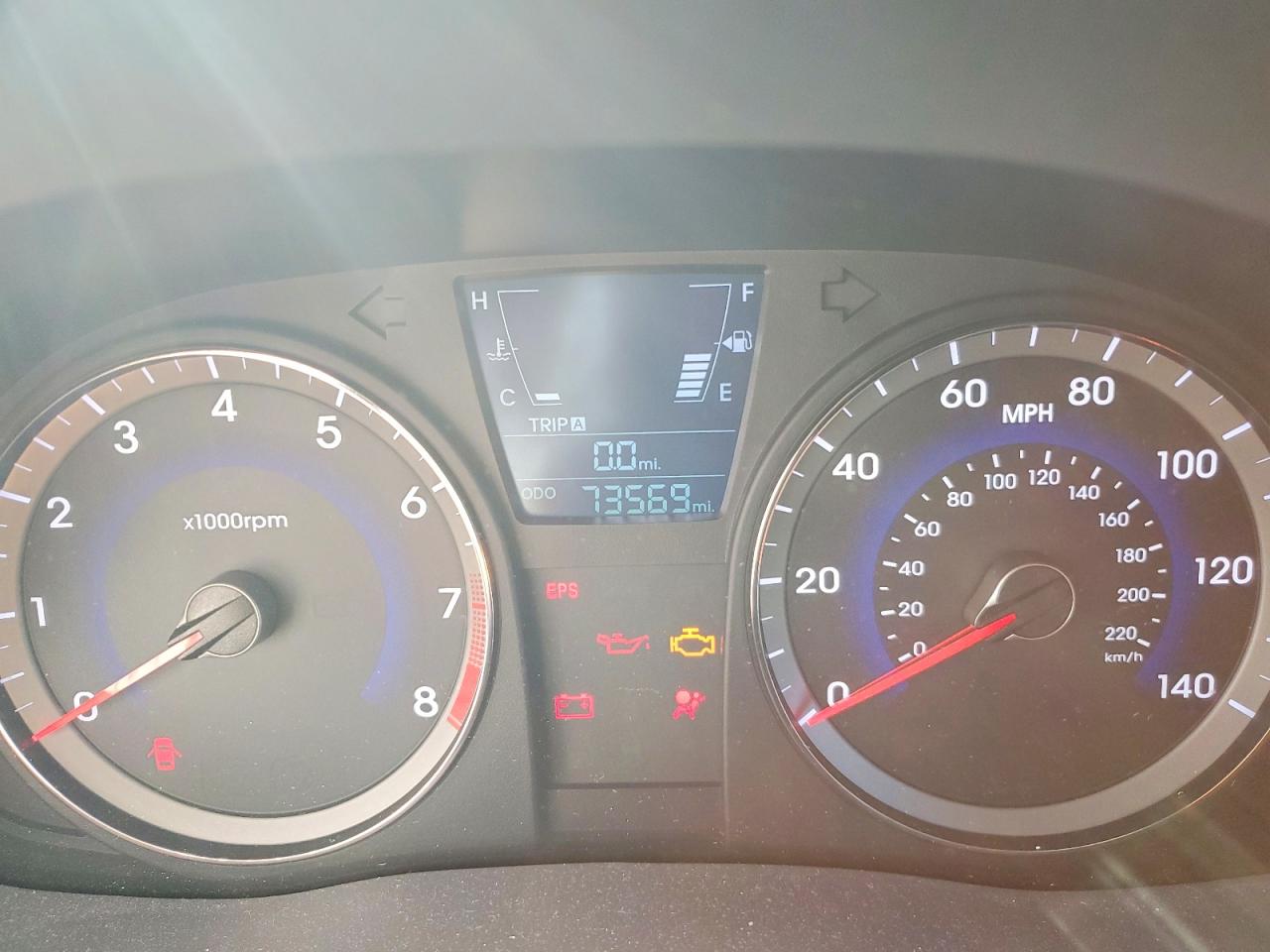 2012 HYUNDAI ACCENT GLS photo 17