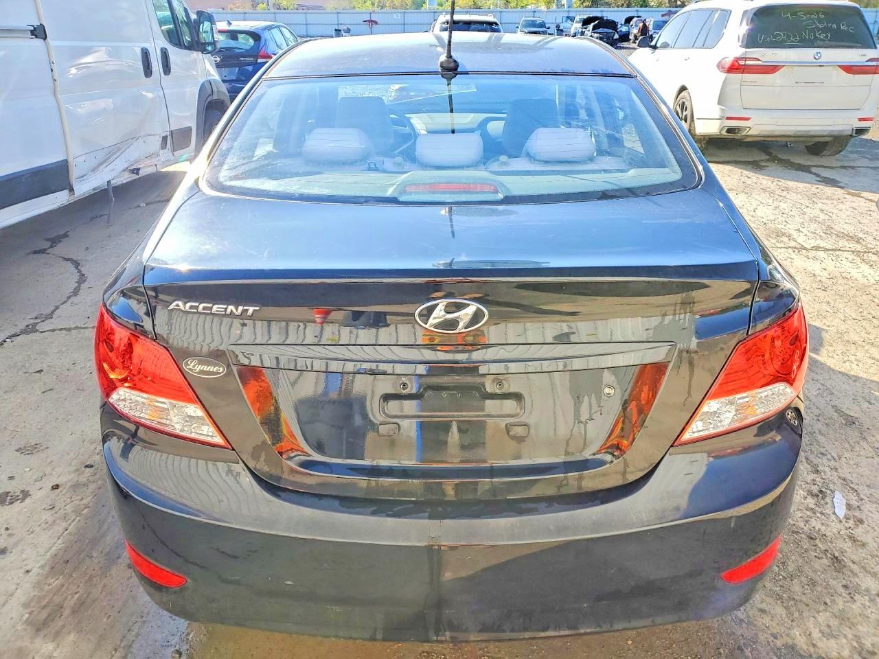 2012 HYUNDAI ACCENT GLS photo 11