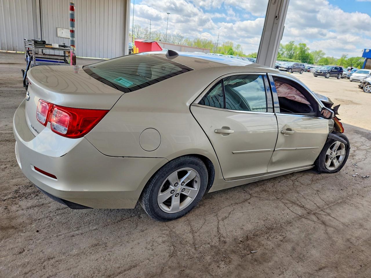 2014 CHEVROLET MALIBU LS photo 5