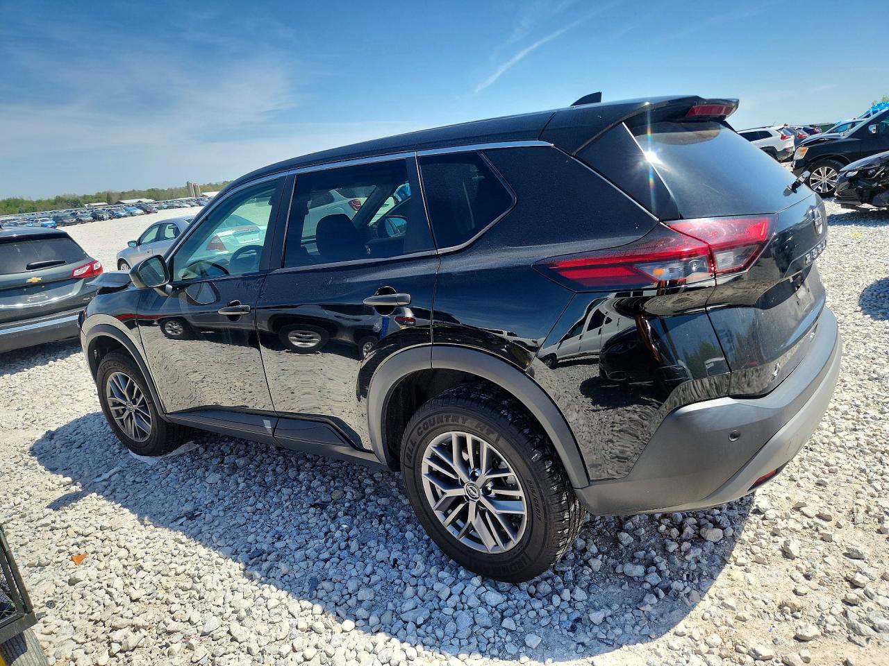 2023 NISSAN ROGUE S photo 4