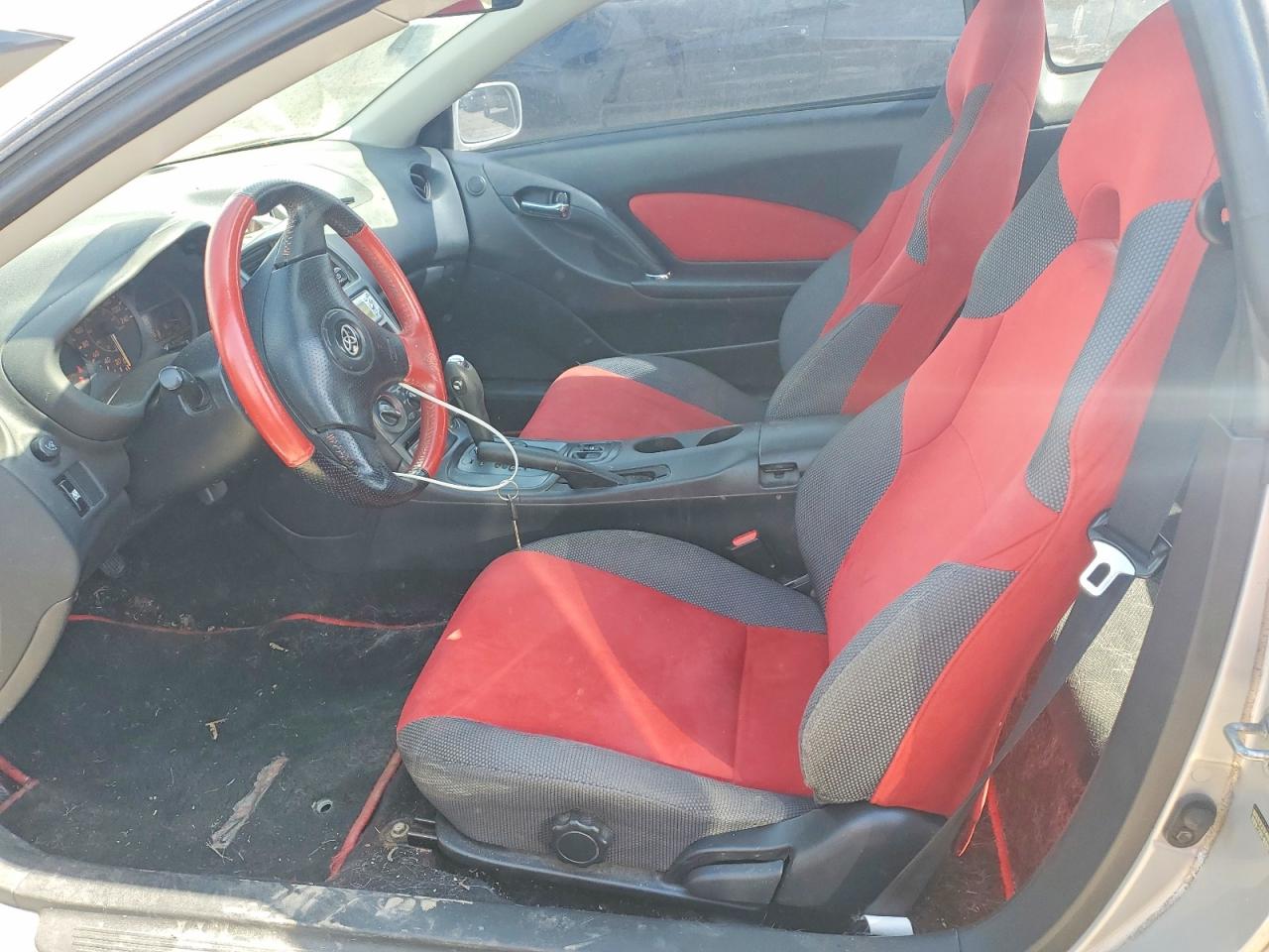 2003 TOYOTA CELICA GT photo 13