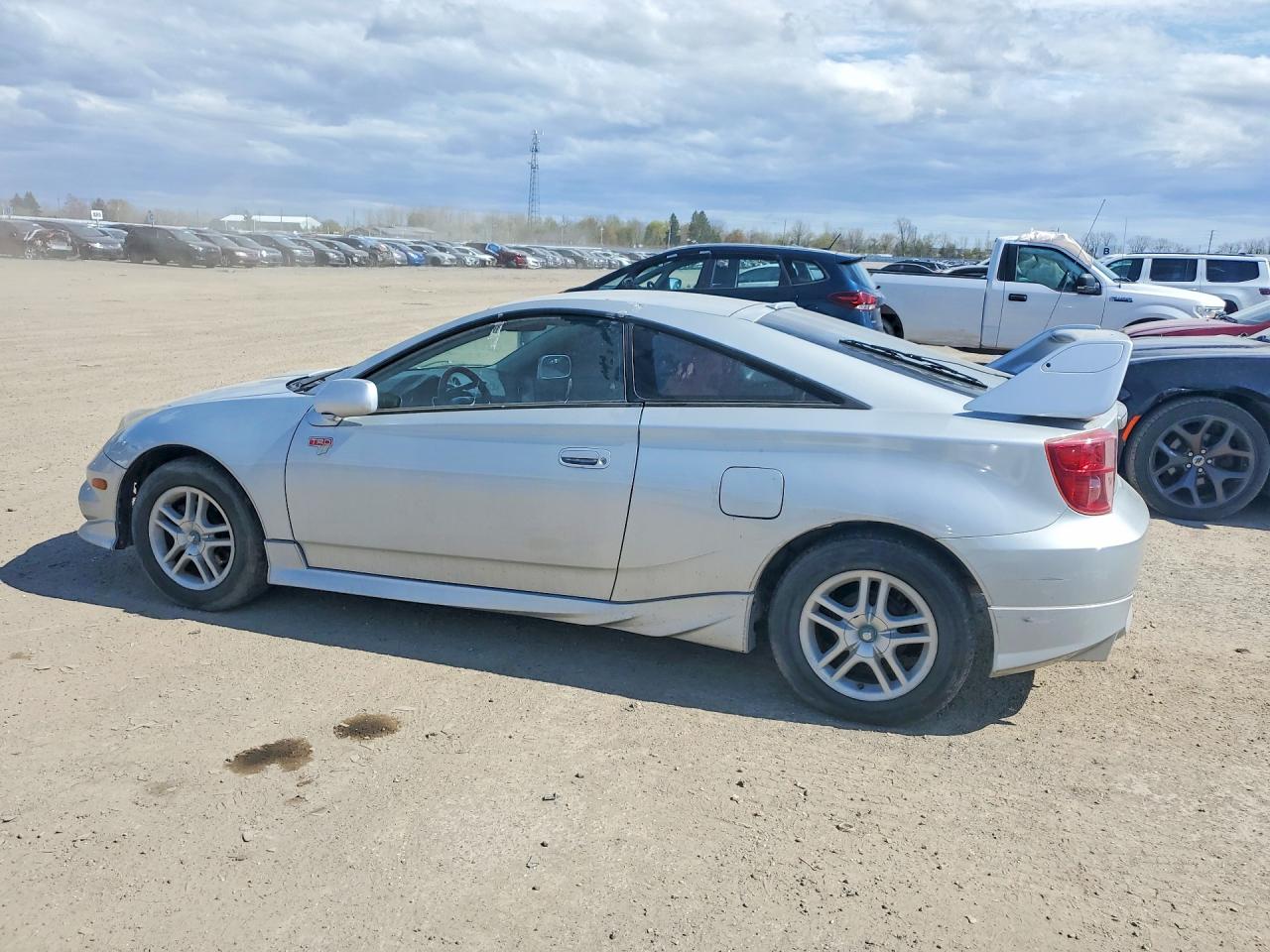 2003 TOYOTA CELICA GT photo 3