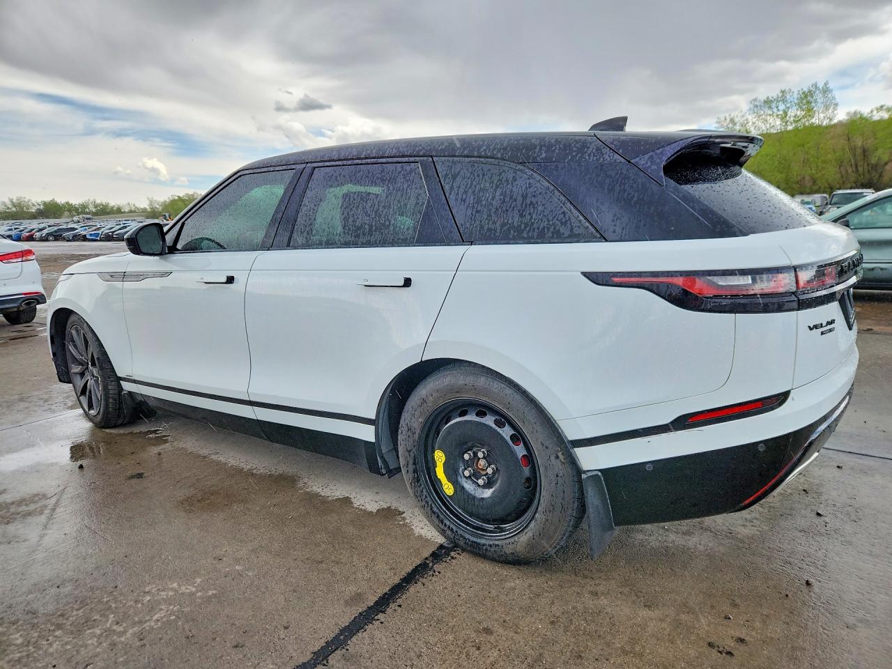 2018 LAND ROVER RANGE ROVER VELAR R-DYNAMIC HSE photo 3