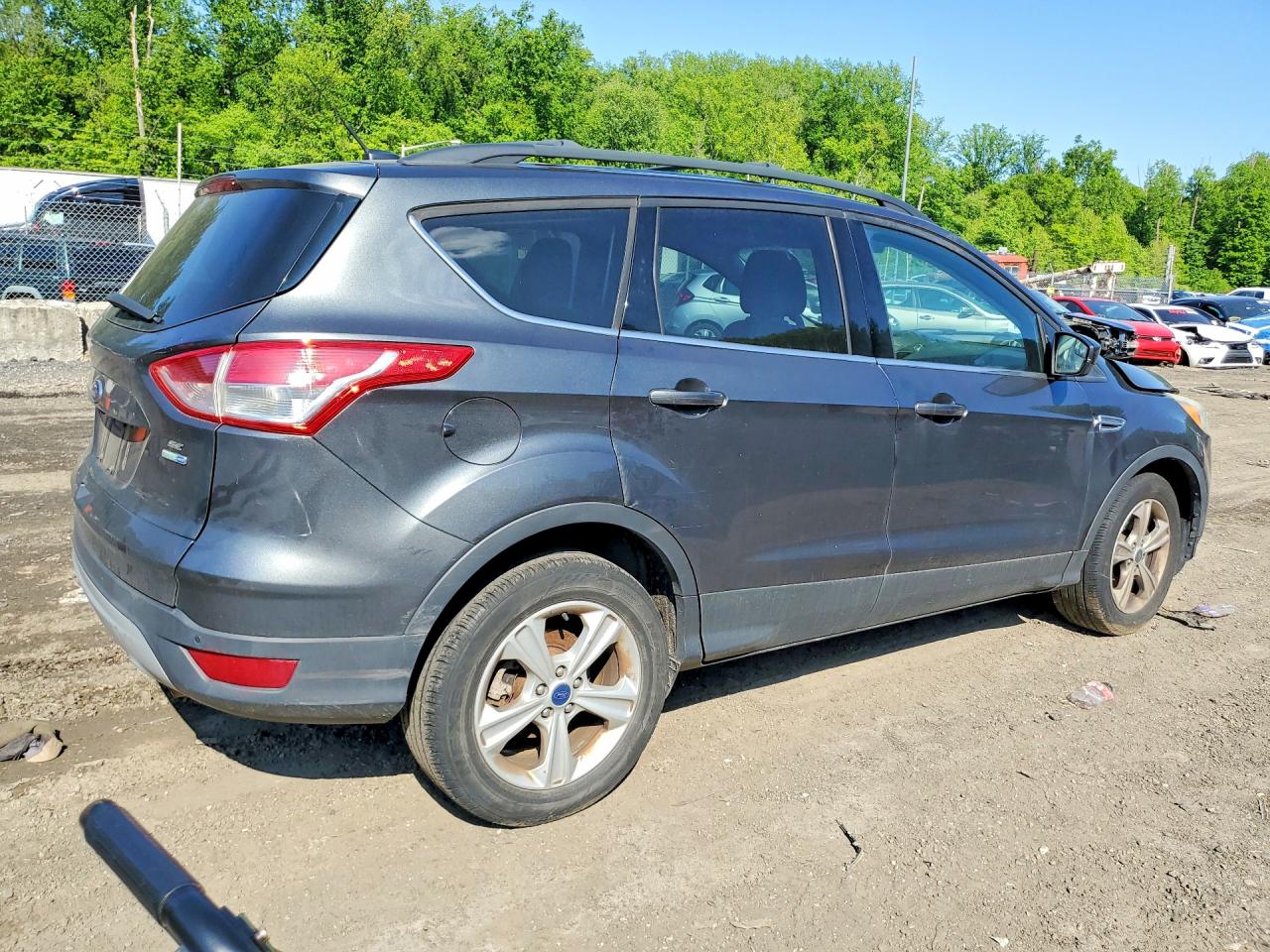 2016 FORD ESCAPE SE photo 5
