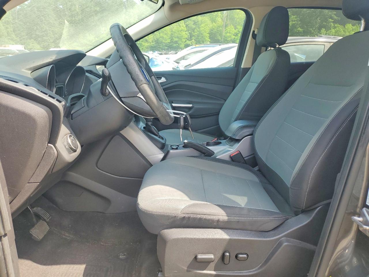 2016 FORD ESCAPE SE photo 13
