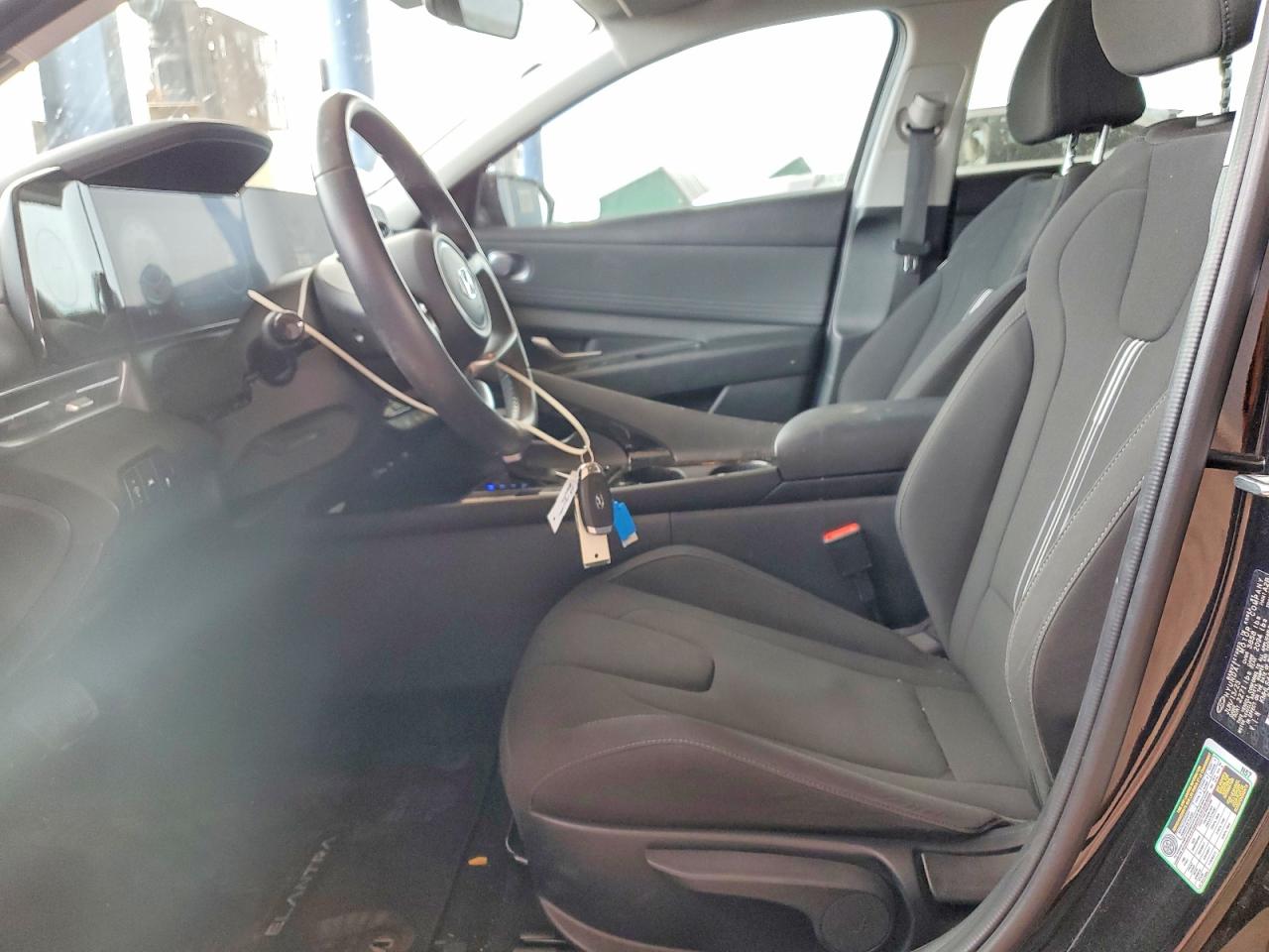 2023 HYUNDAI ELANTRA SEL photo 13