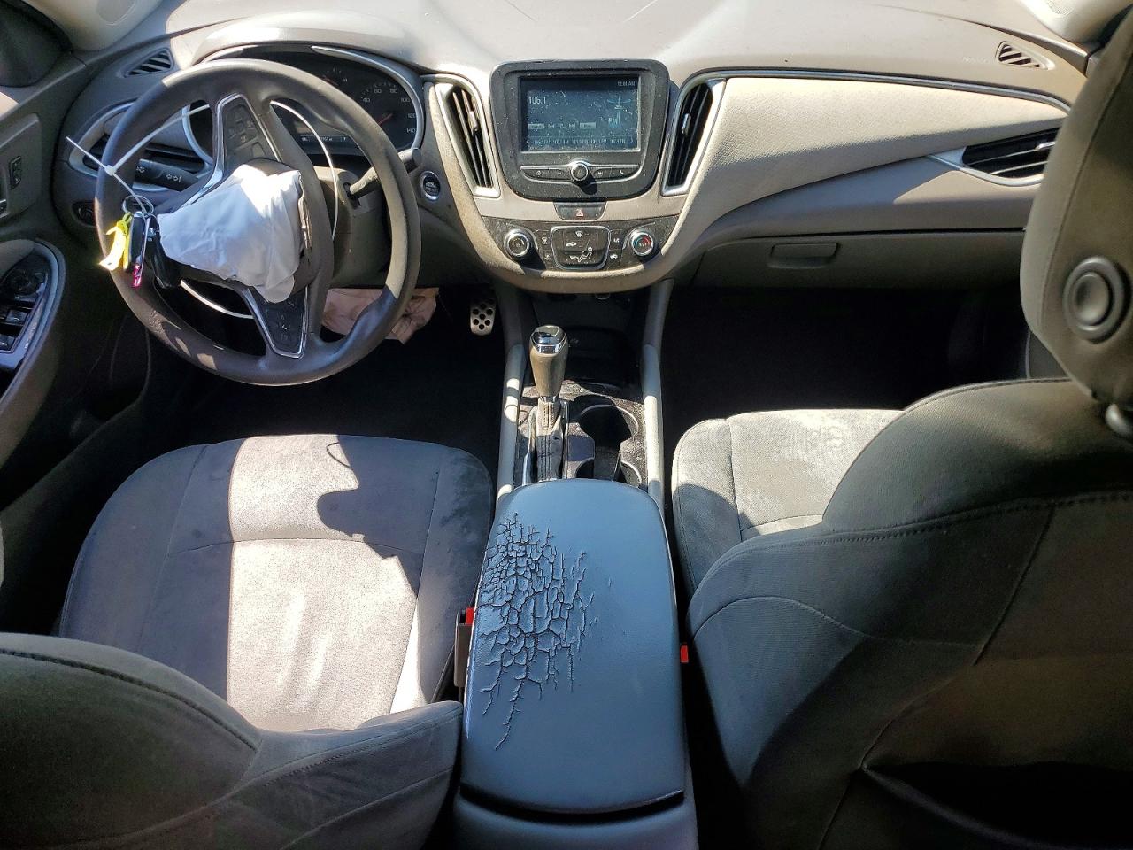 2016 CHEVROLET MALIBU LS photo 8