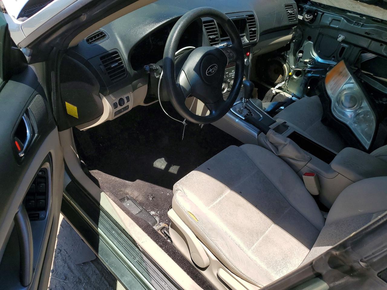 2009 SUBARU OUTBACK photo 15