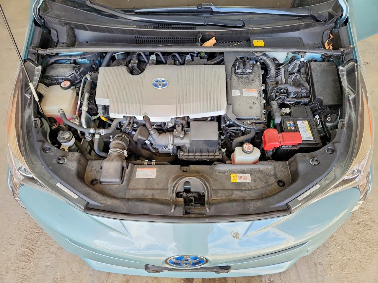 2016 TOYOTA PRIUS FOUR TOURING photo 21