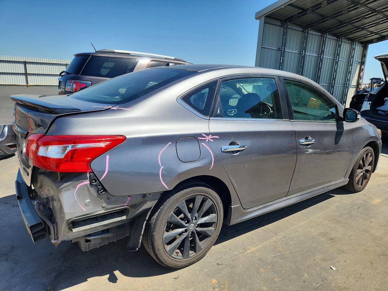 2018 NISSAN SENTRA SR photo 5