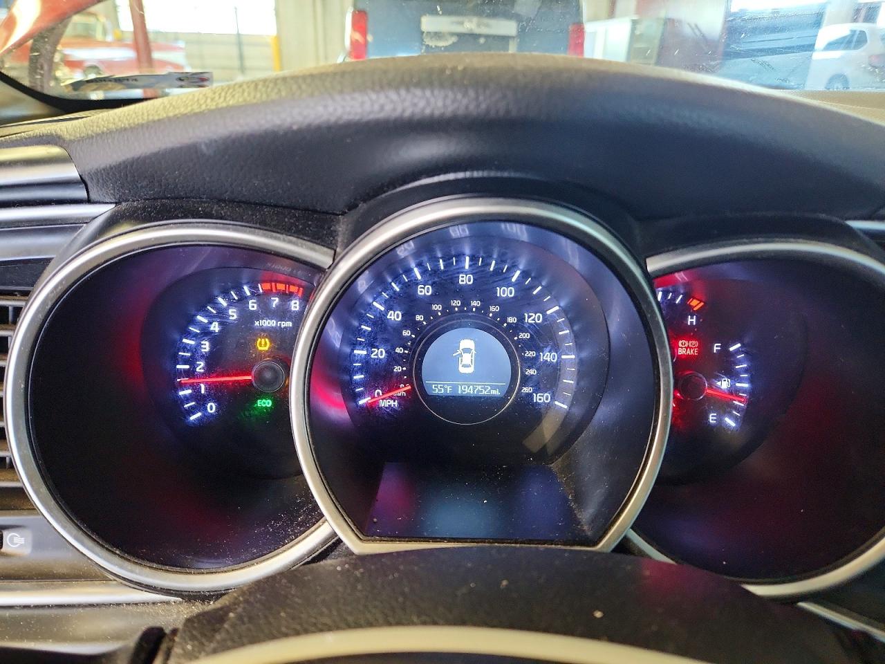 2015 KIA OPTIMA LX photo 9