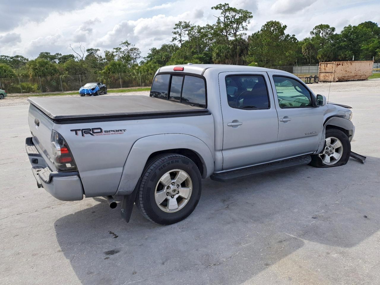 2009 TOYOTA TACOMA DOUBLE CAB photo 7