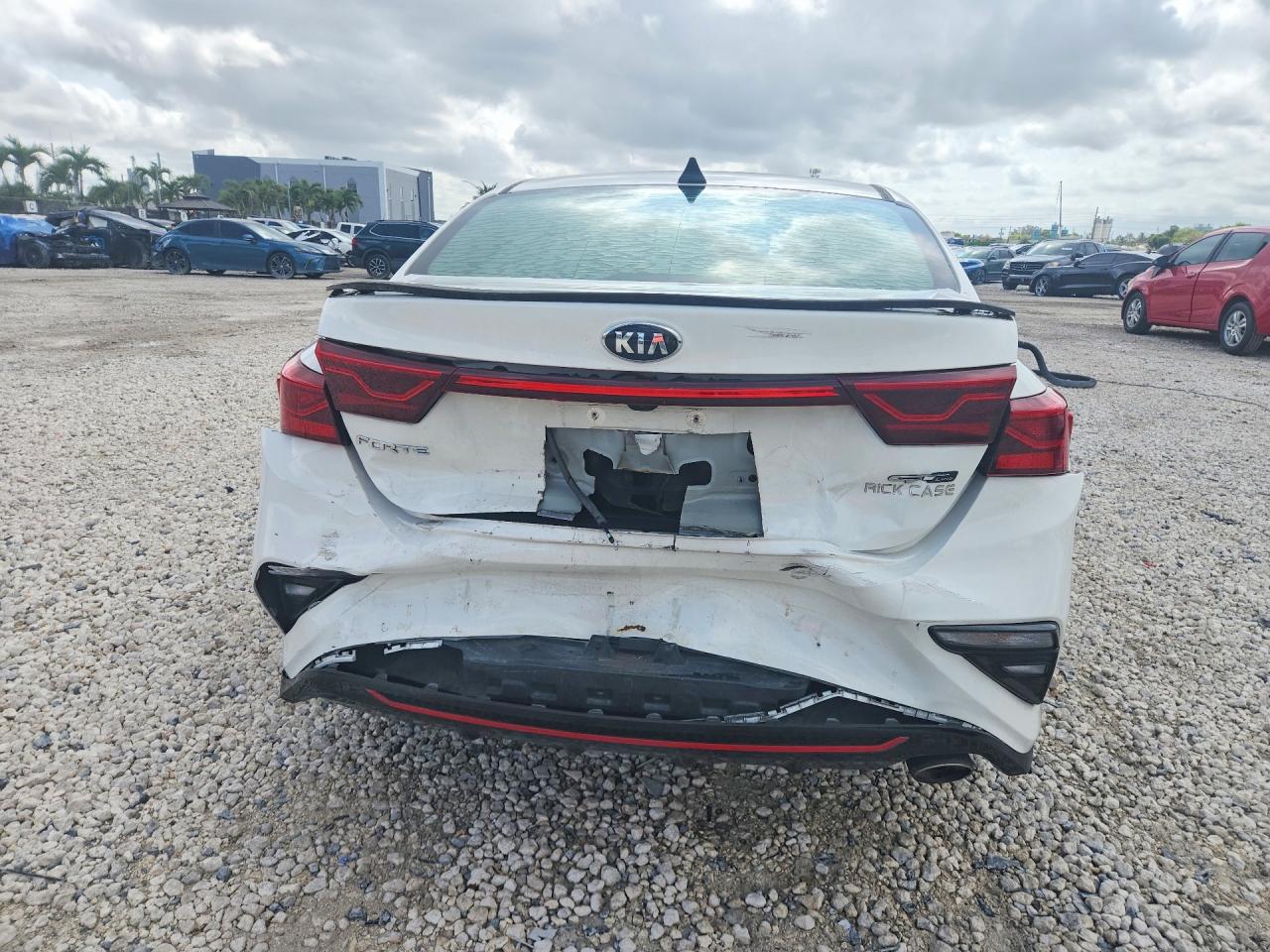 2020 KIA FORTE GT LINE photo 11