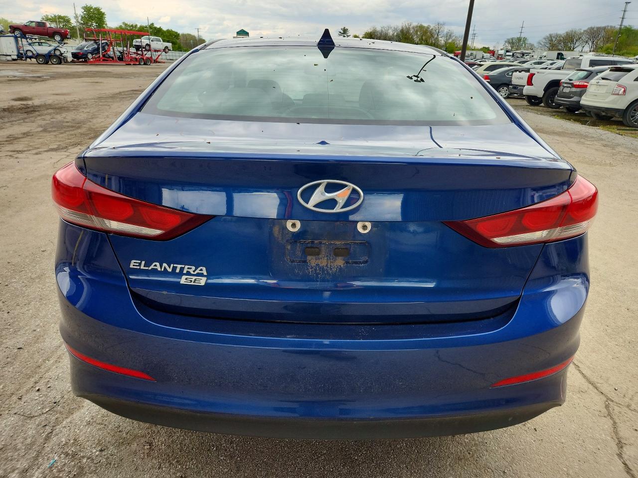 2017 HYUNDAI ELANTRA SE photo 6