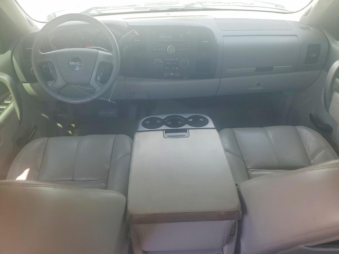 2010 GMC SIERRA C1500 SLE photo 15