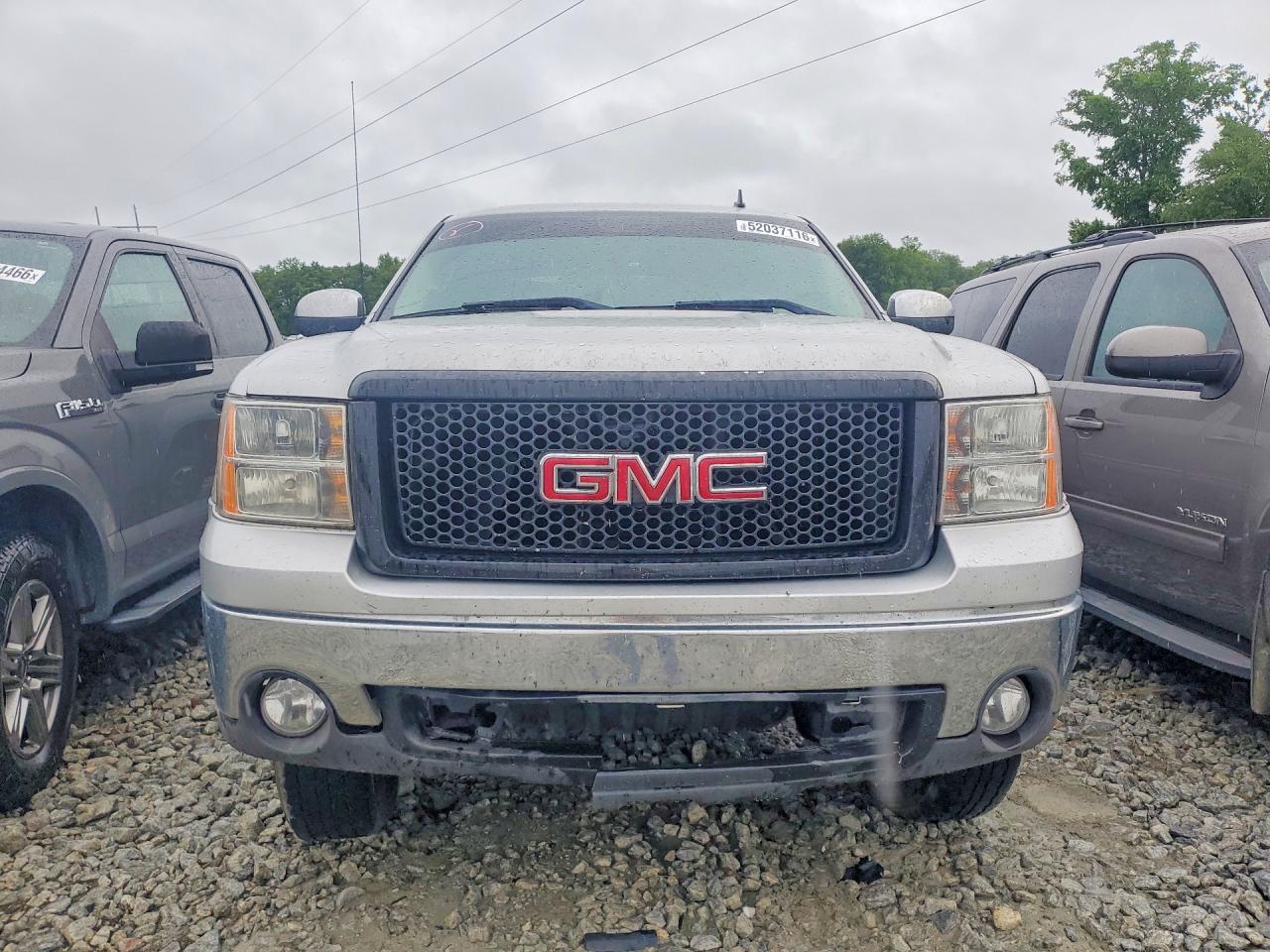 2010 GMC SIERRA C1500 SLE photo 9