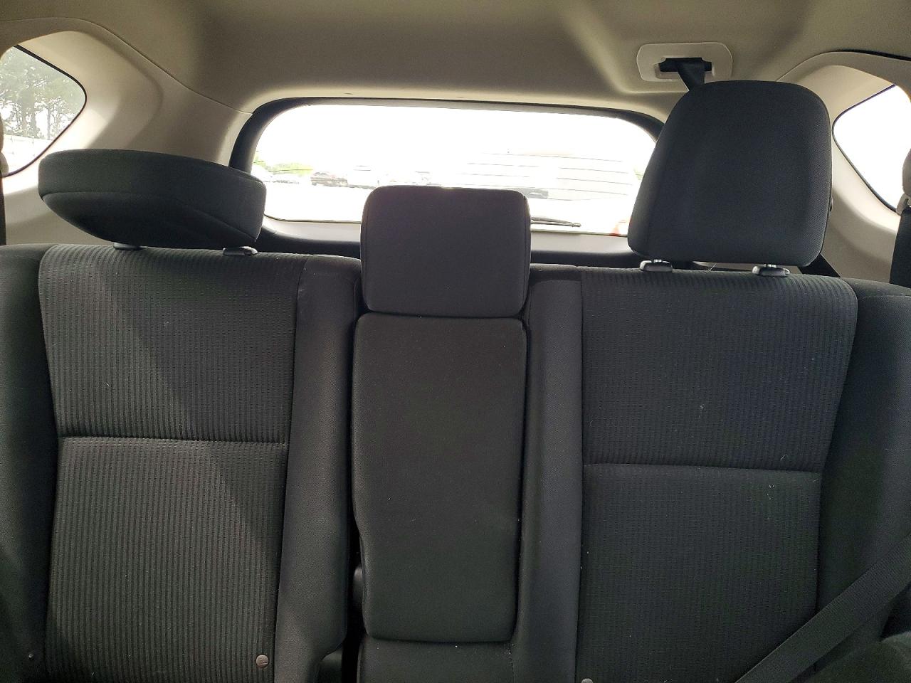 2018 TOYOTA RAV4 LE photo 10