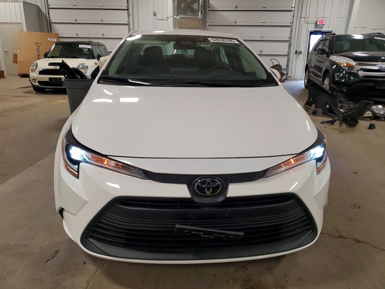 2024 TOYOTA COROLLA LE photo 9