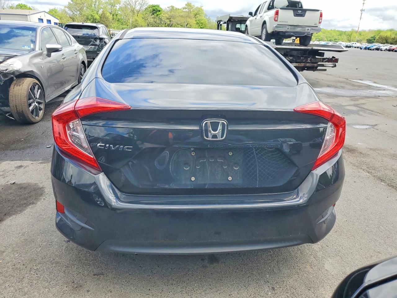 2016 HONDA CIVIC EX photo 11