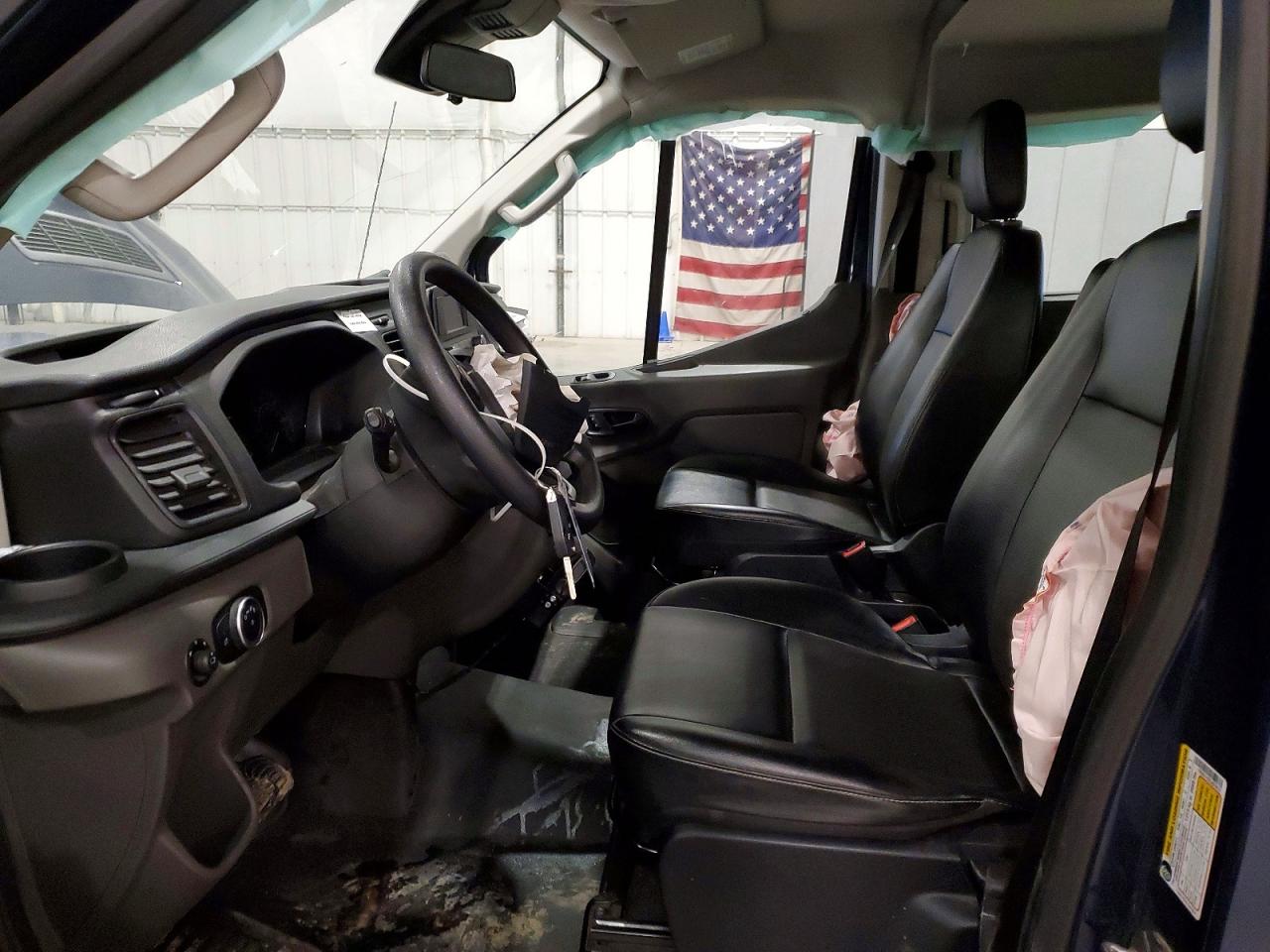 2020 FORD TRANSIT T-150 photo 13