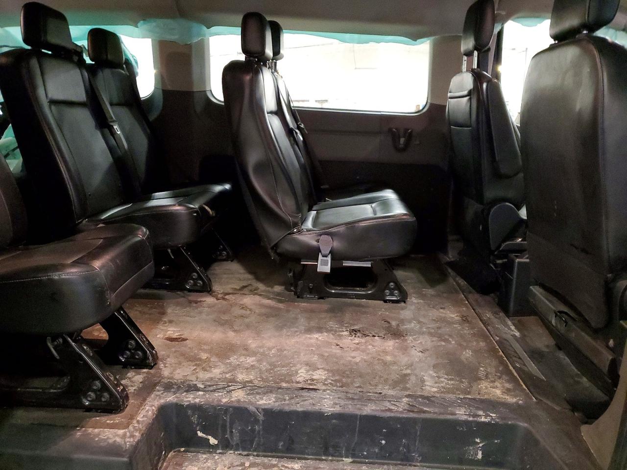 2020 FORD TRANSIT T-150 photo 21