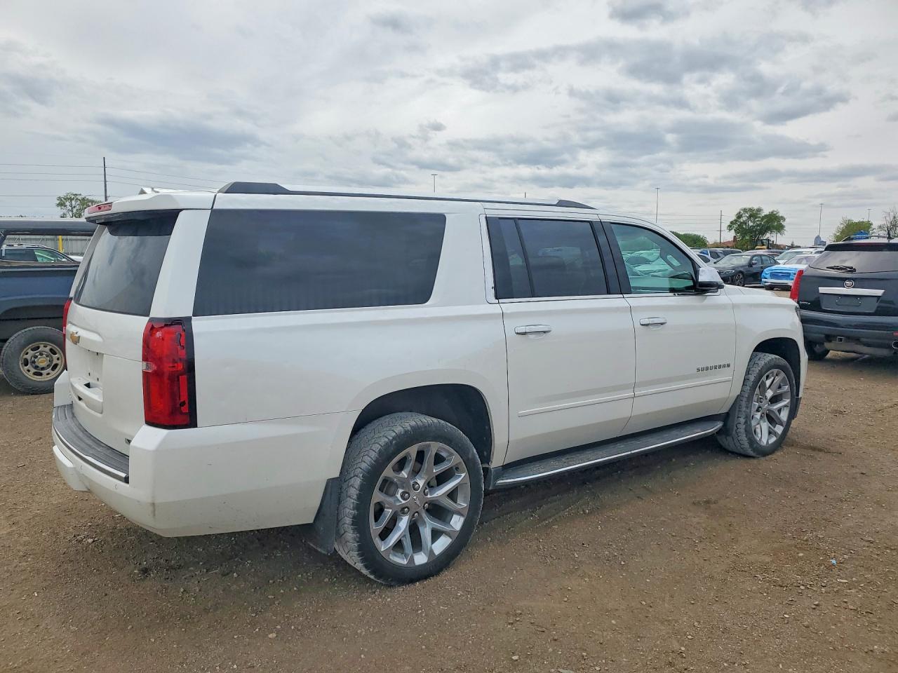 2018 CHEVROLET SUBURBAN K1500 PREMIER photo 7