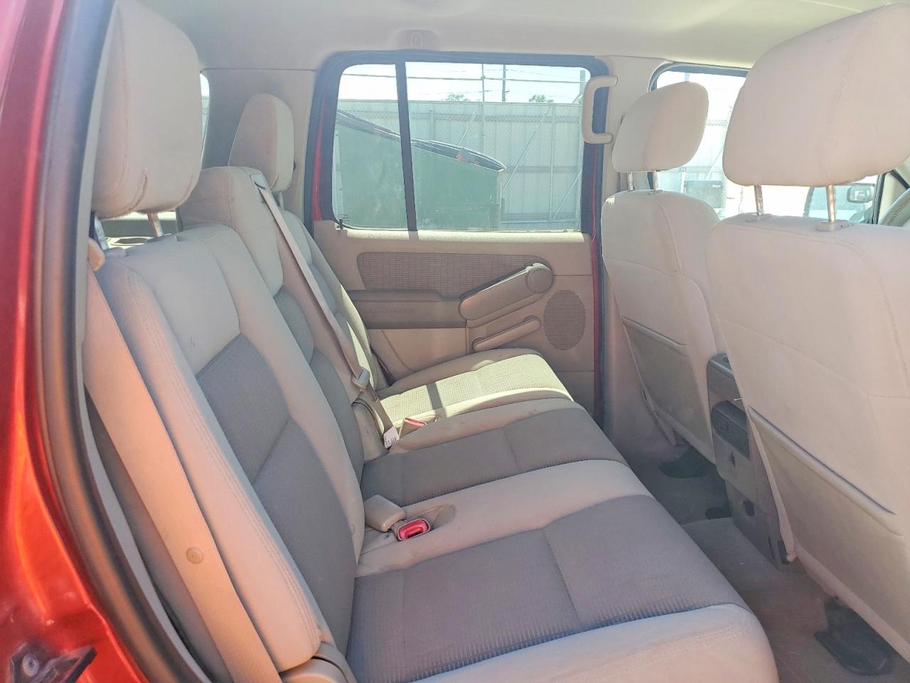 2006 FORD EXPLORER XLT photo 31