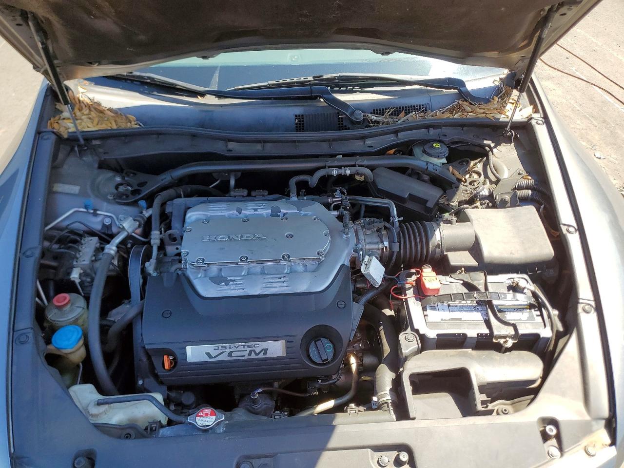 2010 HONDA ACCORD EXL photo 31