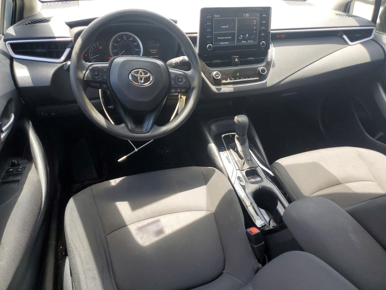 2020 TOYOTA COROLLA LE photo 8