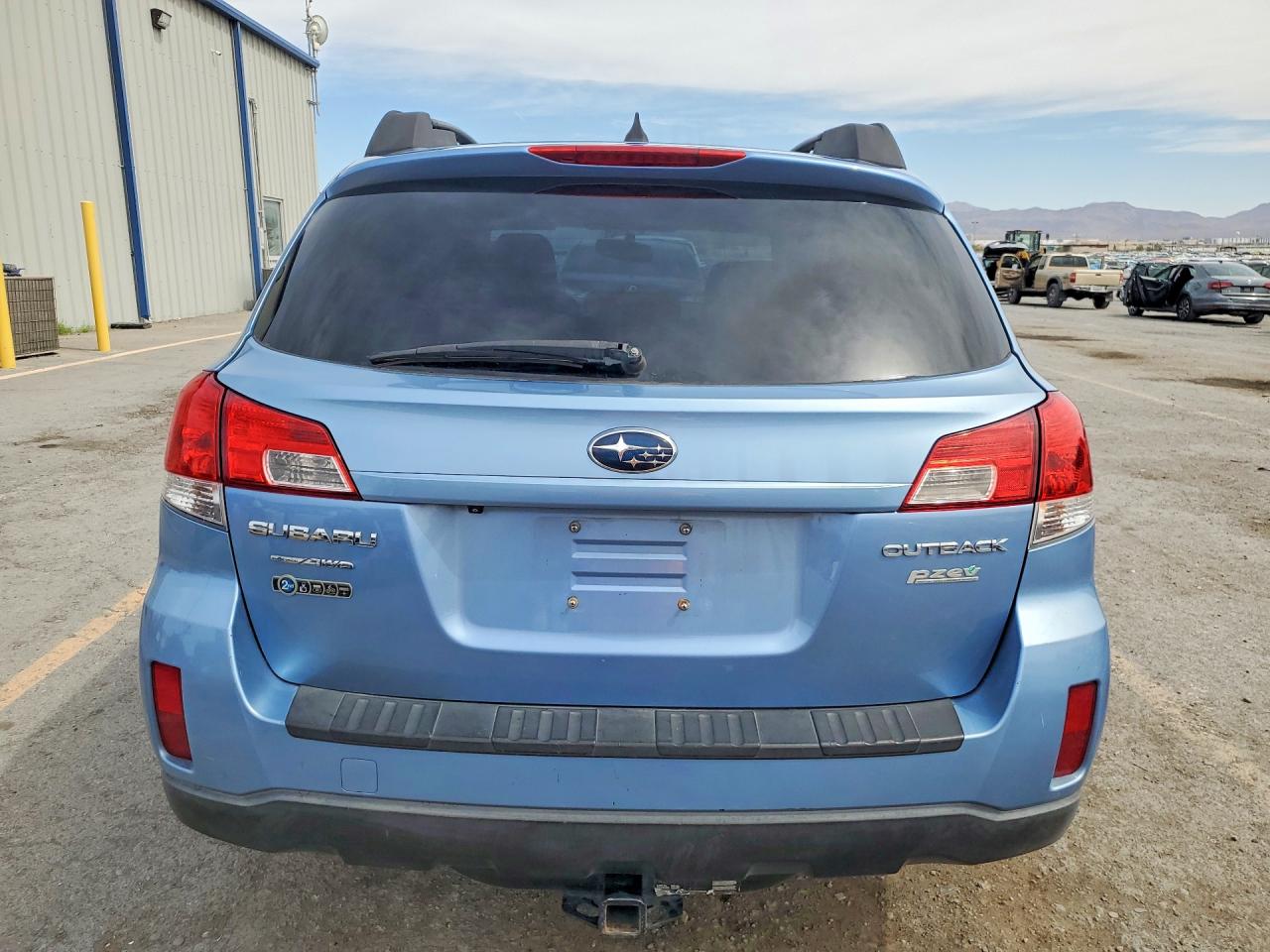 2011 SUBARU OUTBACK 2.5I LIMITED photo 11