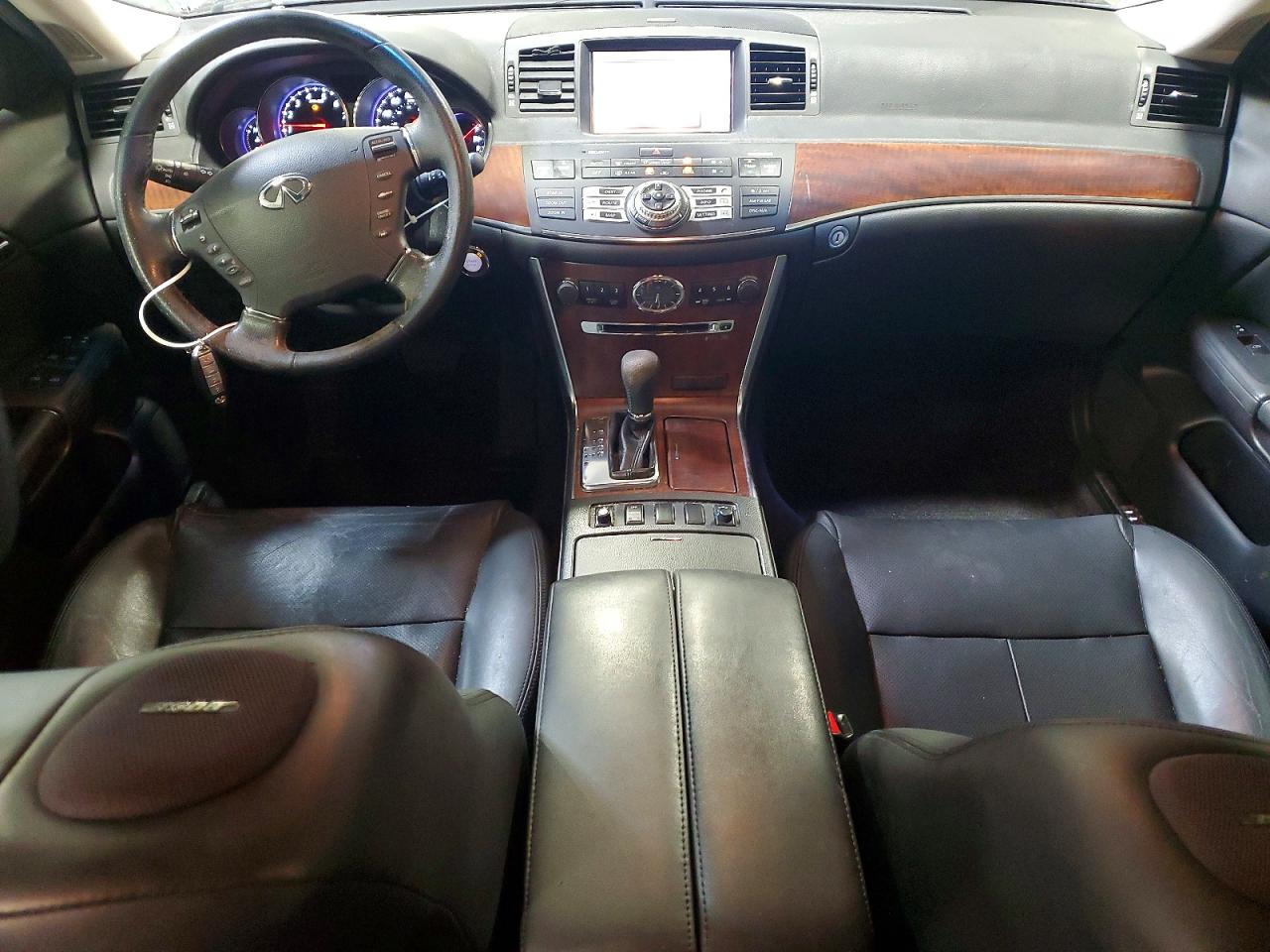 2009 INFINITI M35 X photo 15