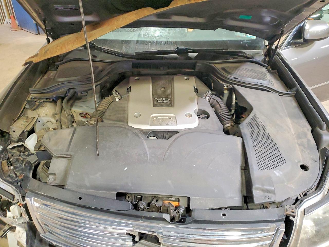 2009 INFINITI M35 X photo 21