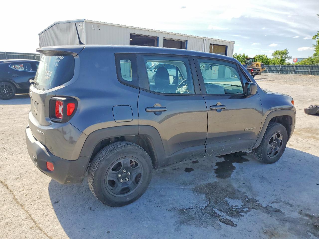 2017 JEEP RENEGADE SPORT photo 7