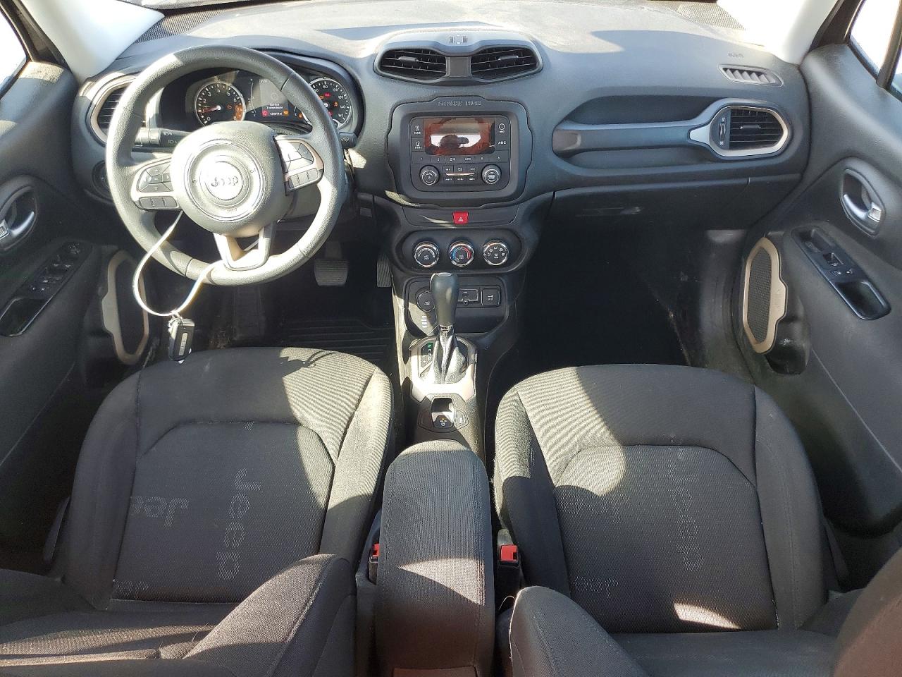2017 JEEP RENEGADE SPORT photo 22