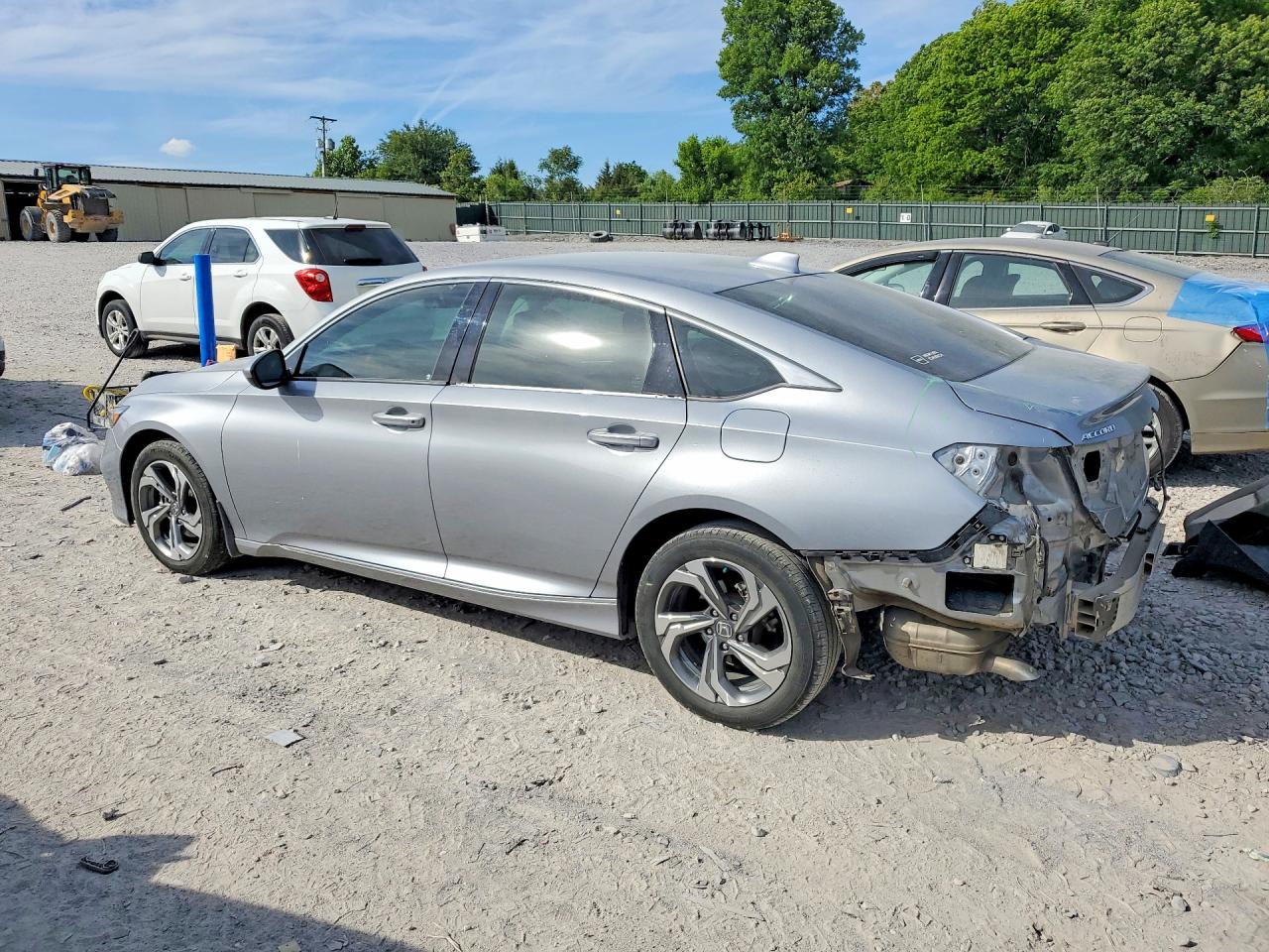 2018 HONDA ACCORD EX photo 3