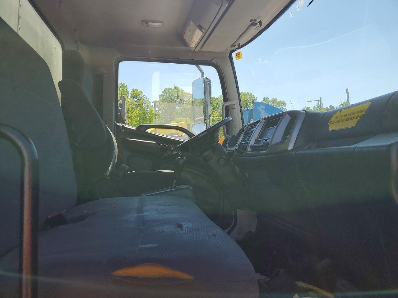 2018 HINO 258/268 photo 9