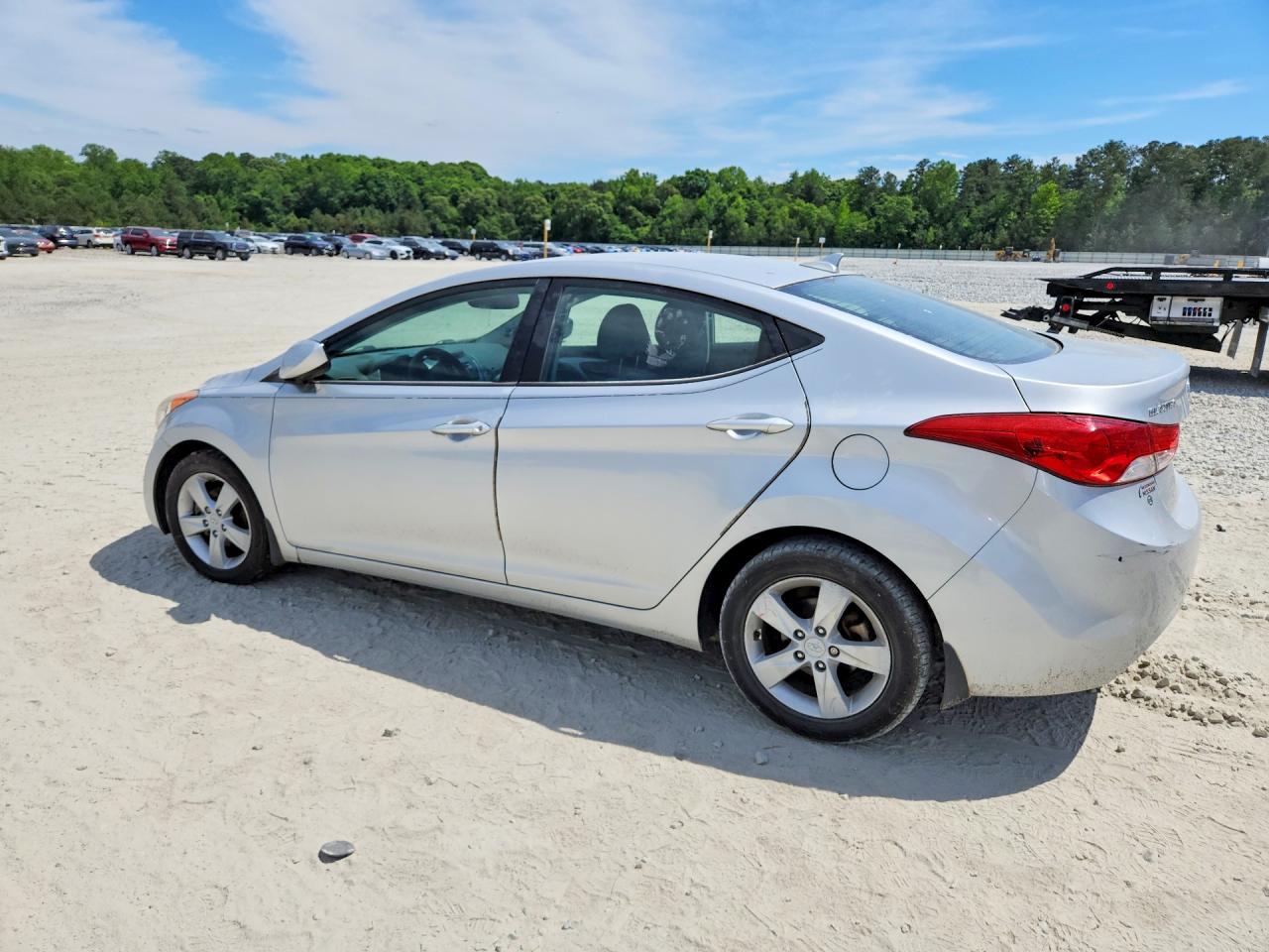 2013 HYUNDAI ELANTRA GLS photo 3
