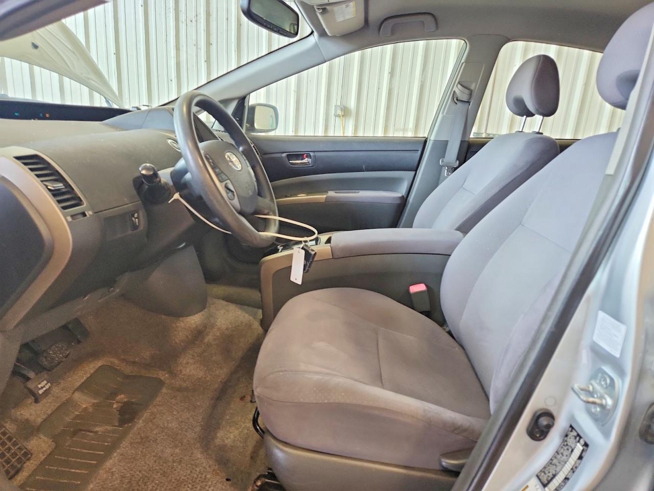 2007 TOYOTA PRIUS BASE photo 19