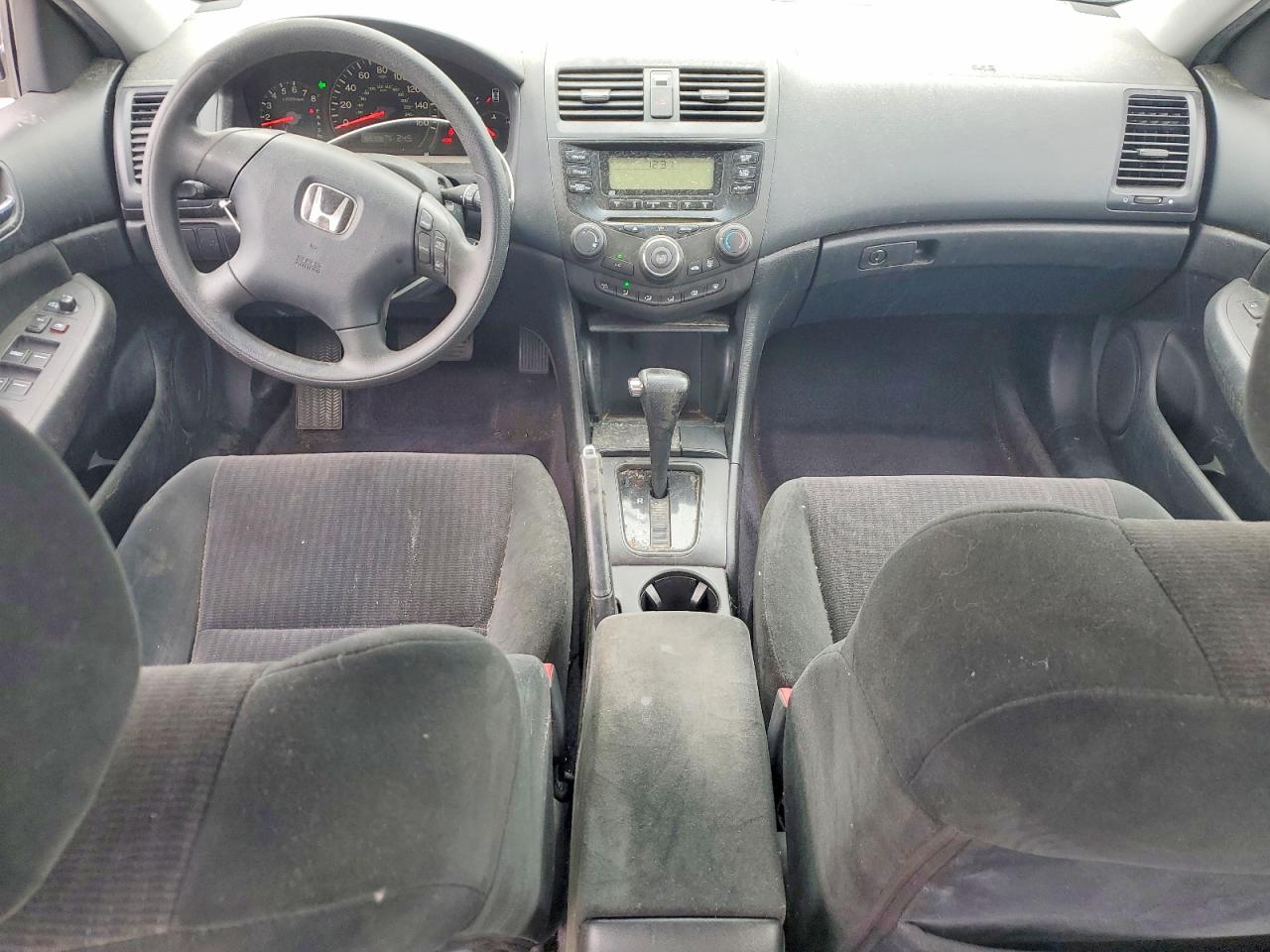 2004 HONDA ACCORD LX photo 15