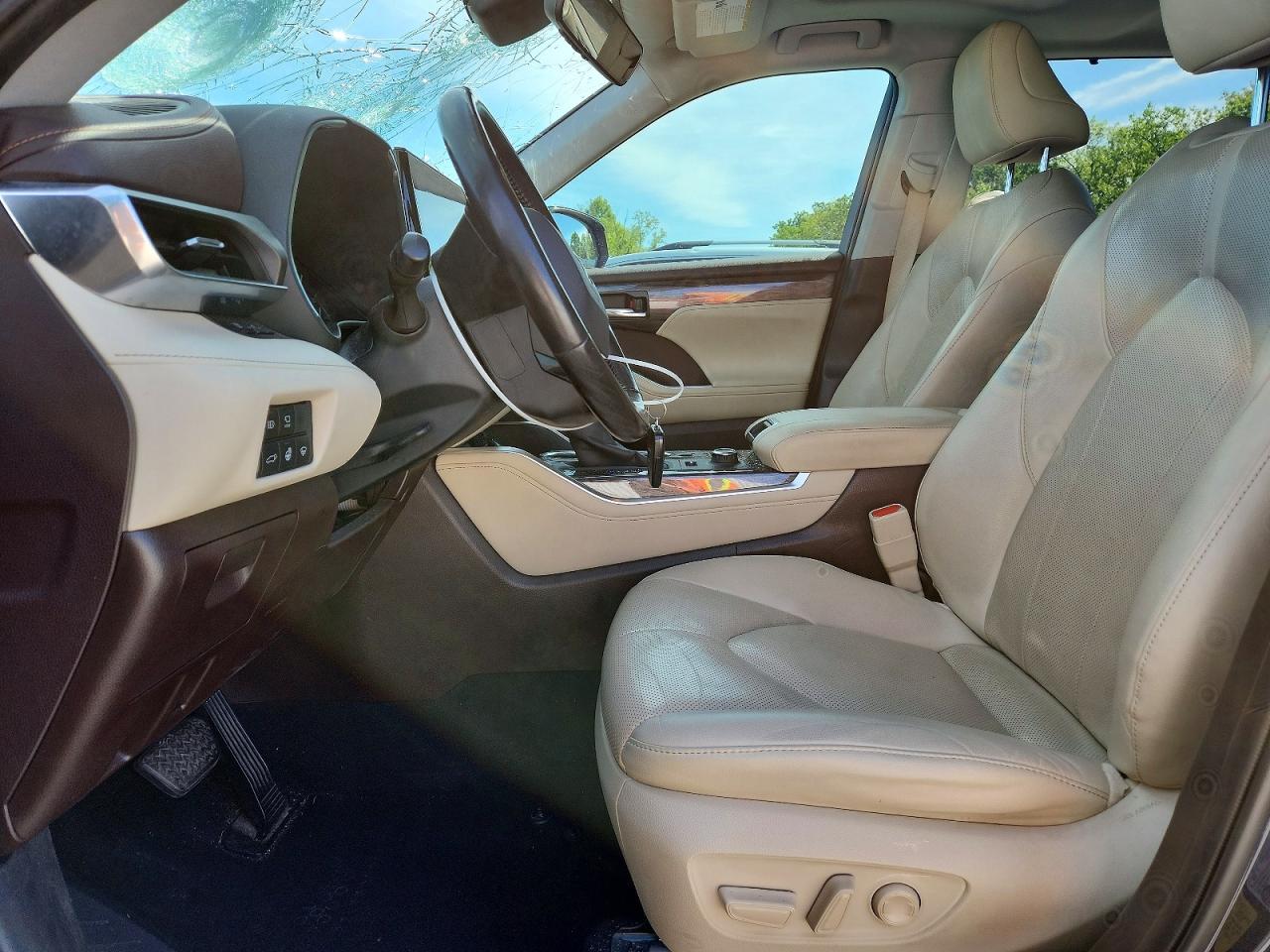 2020 TOYOTA HIGHLANDER LIMITED photo 7