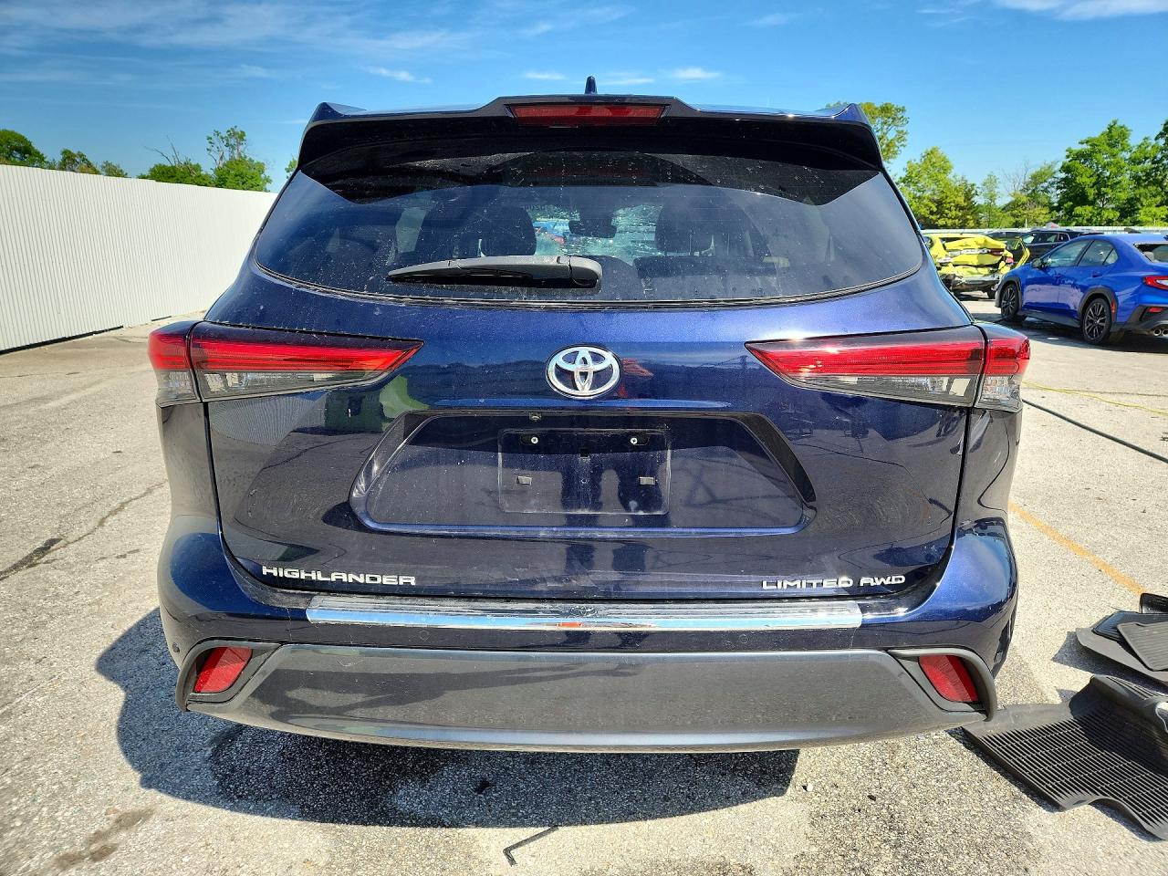 2020 TOYOTA HIGHLANDER LIMITED photo 6