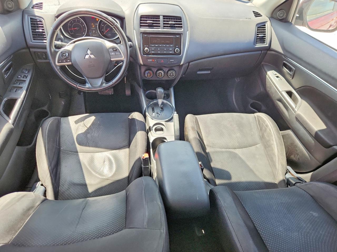 2014 MITSUBISHI OUTLANDER SPORT ES photo 22