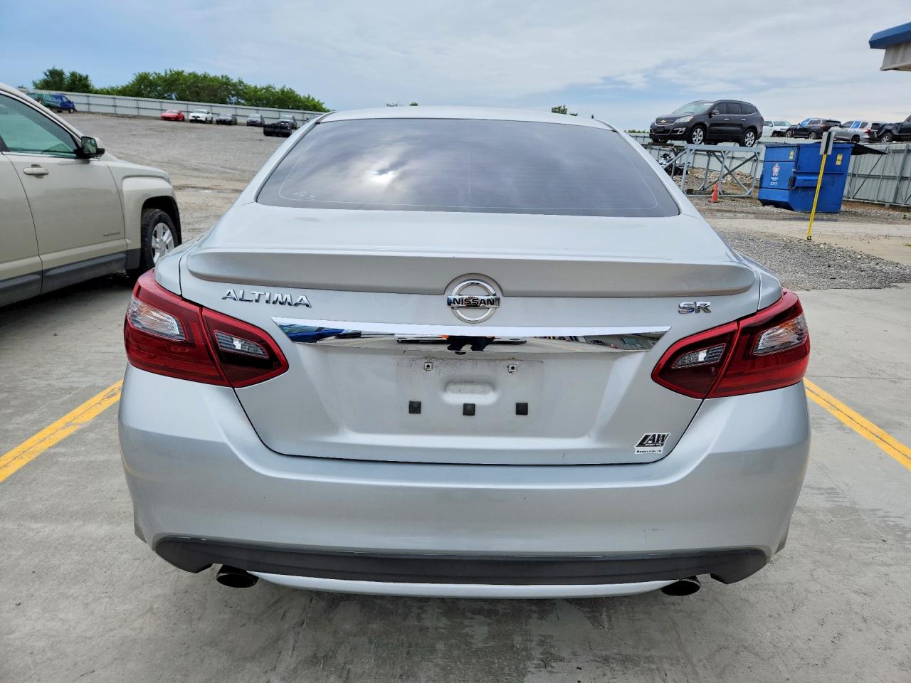 2017 NISSAN ALTIMA 2.5 SR photo 11