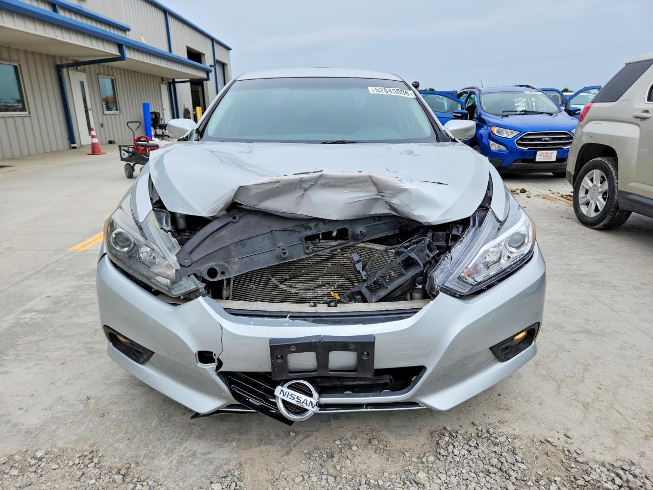 2017 NISSAN ALTIMA 2.5 SR photo 9