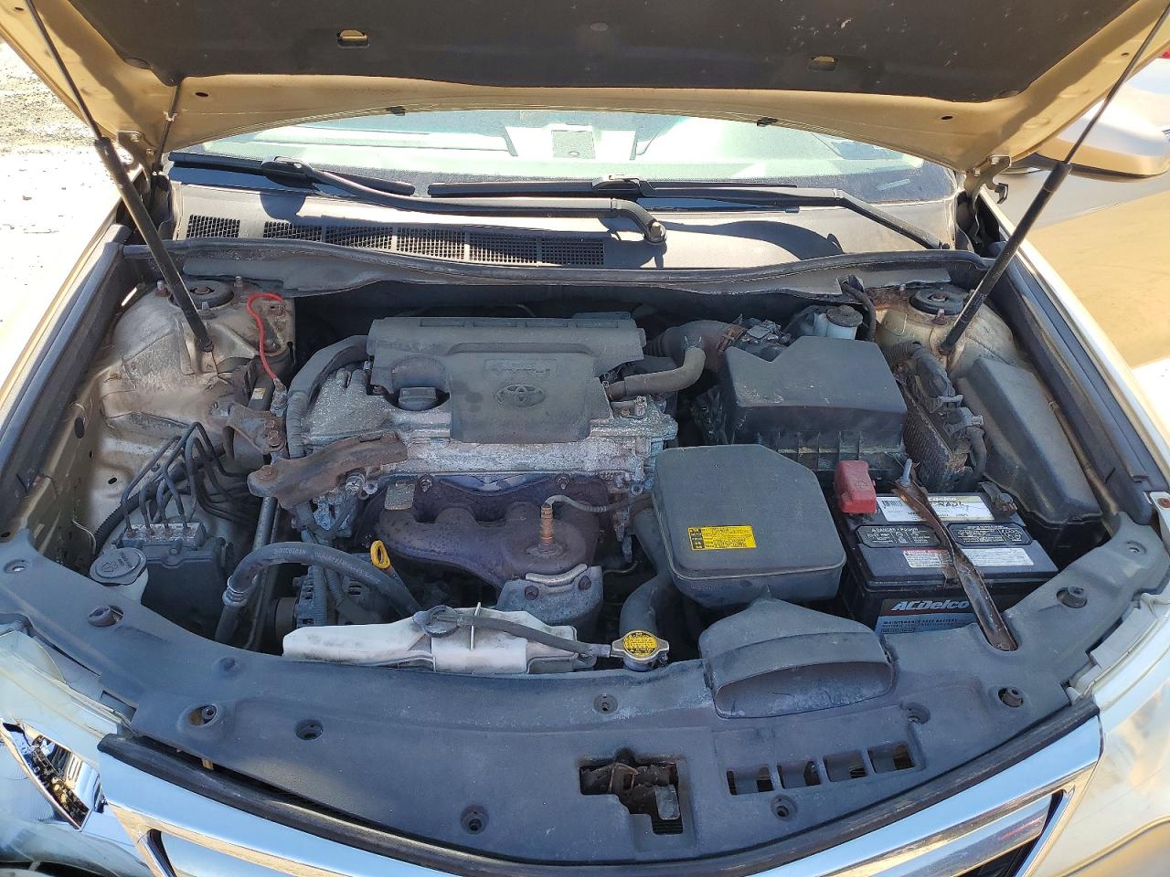 2012 TOYOTA CAMRY LE photo 21