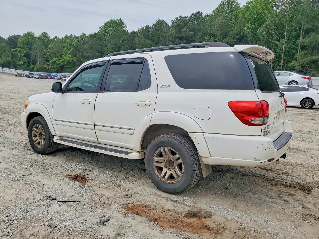 2006 TOYOTA SEQUOIA SR5 photo 2
