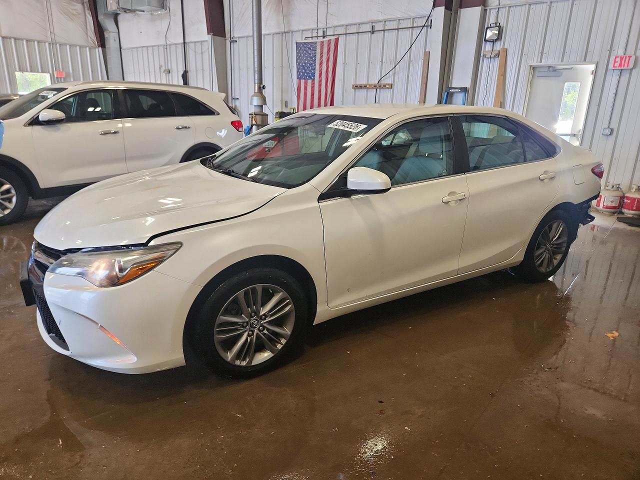 2015 TOYOTA CAMRY