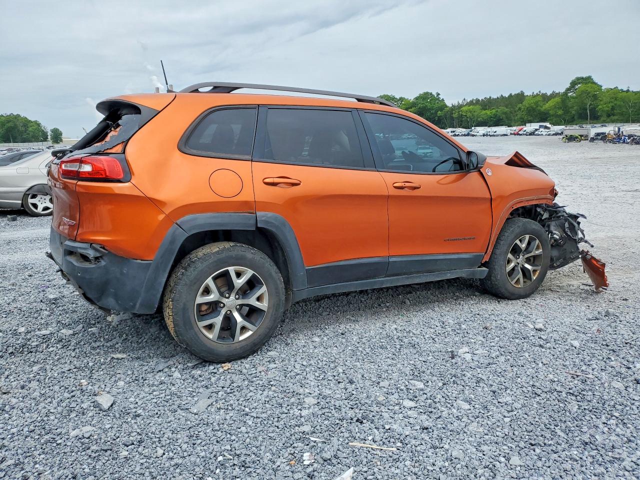 2016 JEEP CHEROKEE TRAILHAWK photo 7