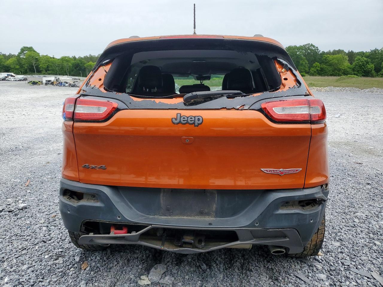 2016 JEEP CHEROKEE TRAILHAWK photo 16