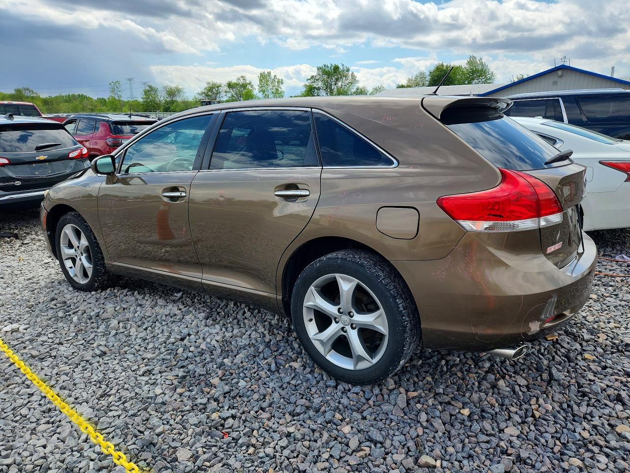 2009 TOYOTA VENZA FWD V6 photo 3